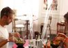 Restaurantes implementan ideas futuristas para recuperarse
