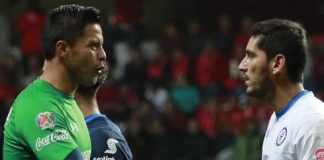 Este domingo hay duelo de guardametas en Pumas-Cruz Azul