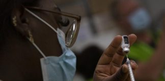 Unión Europea se esforzará por lograr medicamentos anticovid