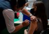 Padres recurren a amparos judiciales para vacunar a sus hijos contra el Covid-19