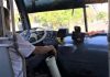 Multarán a choferes que fumen en horario de servicio