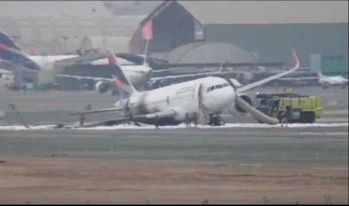 aeropuerto jorge sanchez