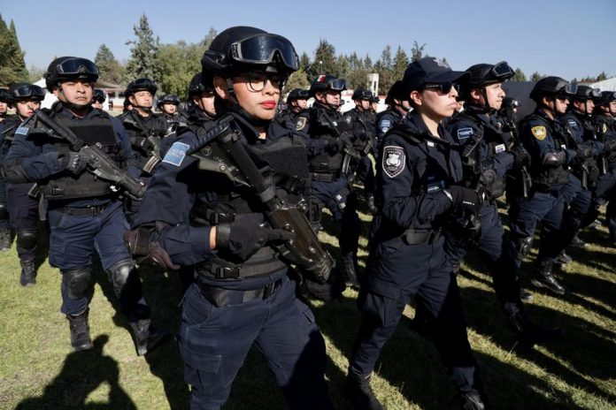 Celebra 14 años el Servicio de Protección Federal
