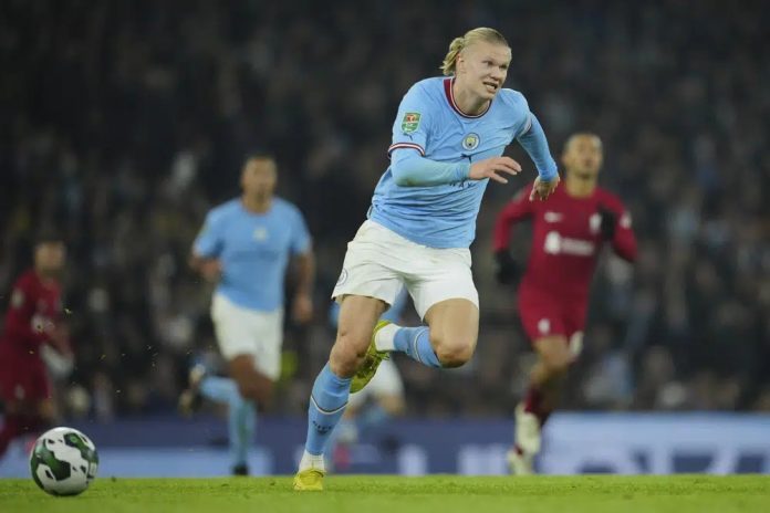 Haaland anota y Manchester City vence 3-2 al Liverpool en la EFL Cup