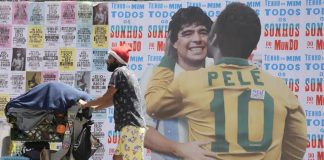 La familia de Pelé se reúne en el hospital de Sao Paulo