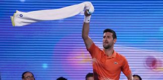 Djokovic recibe una cálida bienvenida en su regreso a Melbourne