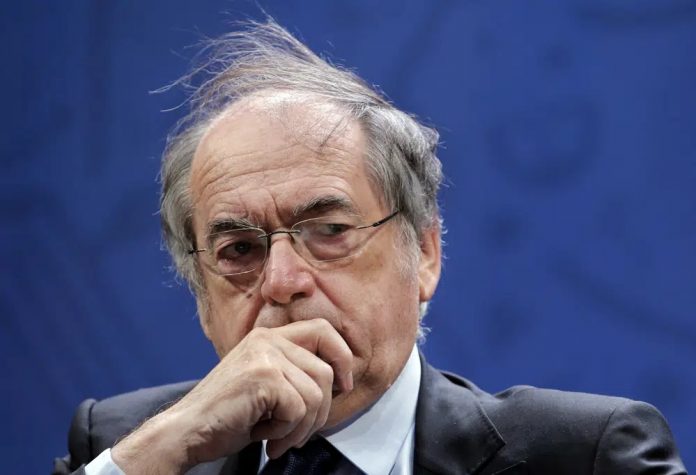 Presidente del fútbol francés en la mira de investigación por acoso sexual