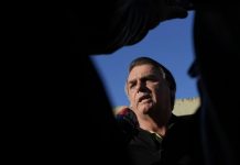 Jair Bolsonaro se somete a cirugía de doble hernia en hospital de Brasilia