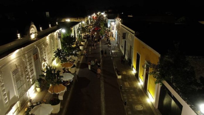 Mérida inaugura Corredor Gastronómico en Calle 47