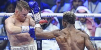 Canelo Álvarez vence a Scull y anuncia pelea contra Terence Crawford