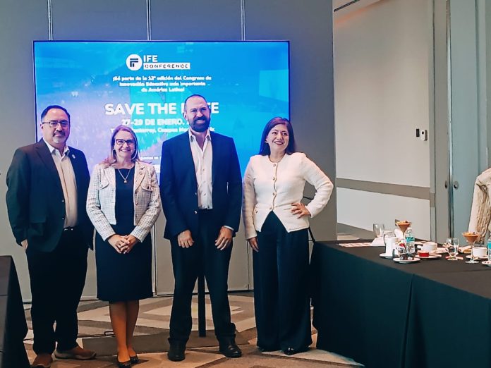 Tecnológico de Monterrey refuerza formación en IA con enfoque interdisciplinario
