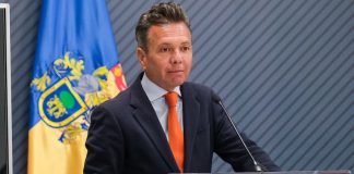 Pablo Lemus ordena cancelar clases presenciales en Jalisco