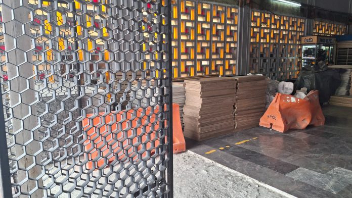 Material de COnstrucción en el metro