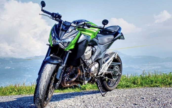 moto kawasaki