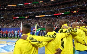 Chequia y Sudáfrica empatan 1-1 y complican su pase