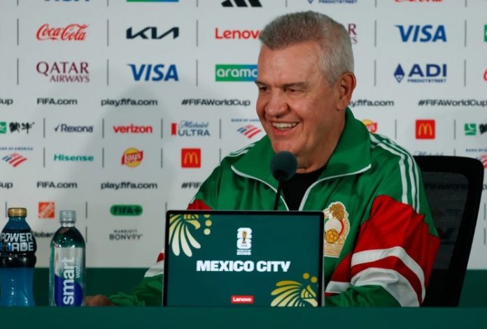 Javier Aguirre director tecnico de la Seleccion de Mexico en conferencia de prensa en el Estadio Azteca